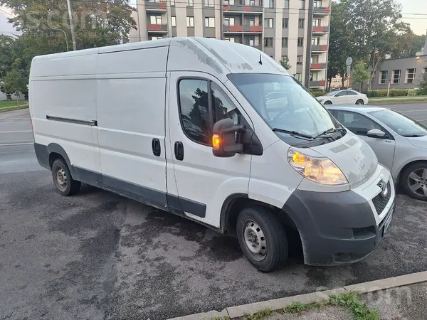 Peugeot Pārdot atrodas Rīga