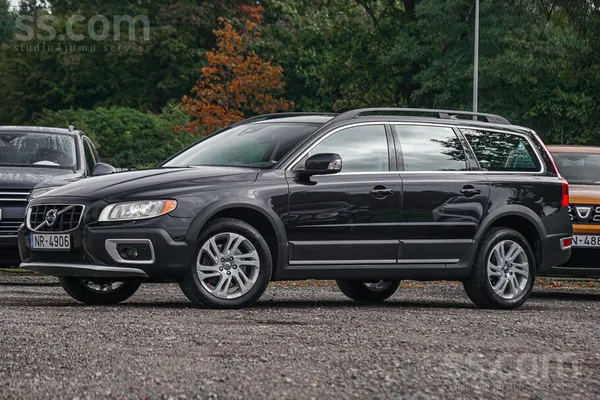 4x4, 2.4D, automāts, 120kw, Xenons, skaists melns ādas salons, el. regulējam