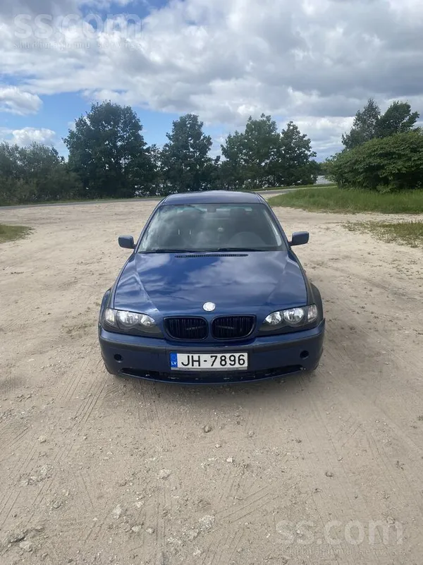 BMW 320