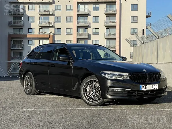 BMW 530D xdrive G31. Tehniskā apskate līdz 04.2027. Šogad uzliktas jaunas zi