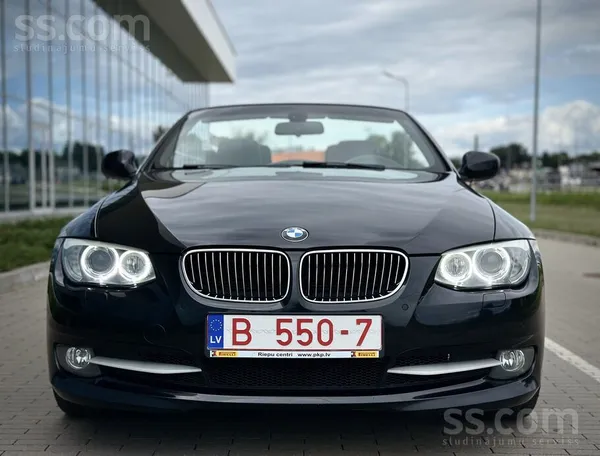 BMW 330 - 1