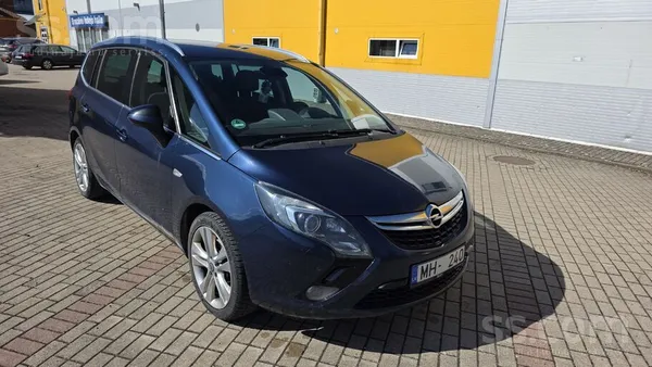 Opel Opel Zafira C 2.0 dīzelis 121kW, 7 sēdvietas, Auto