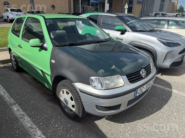 Volkswagen Polo - 1
