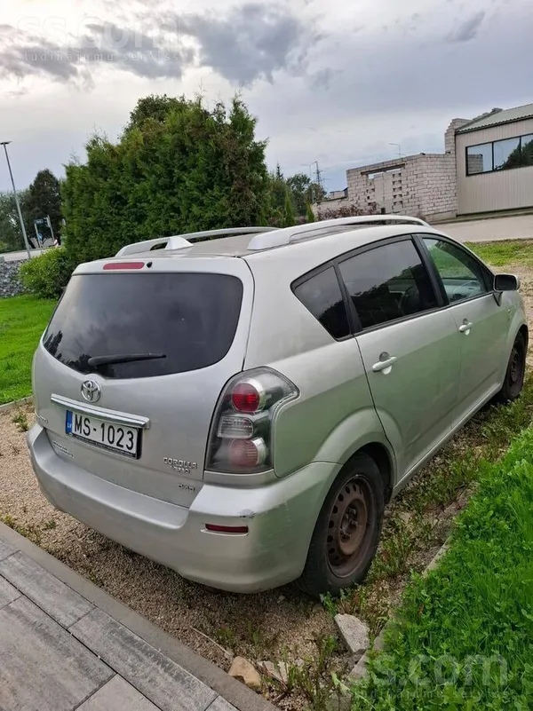 Toyota Pārdodu Toyota Corolla Verso 2.2 D-Cat (177 zirdzi