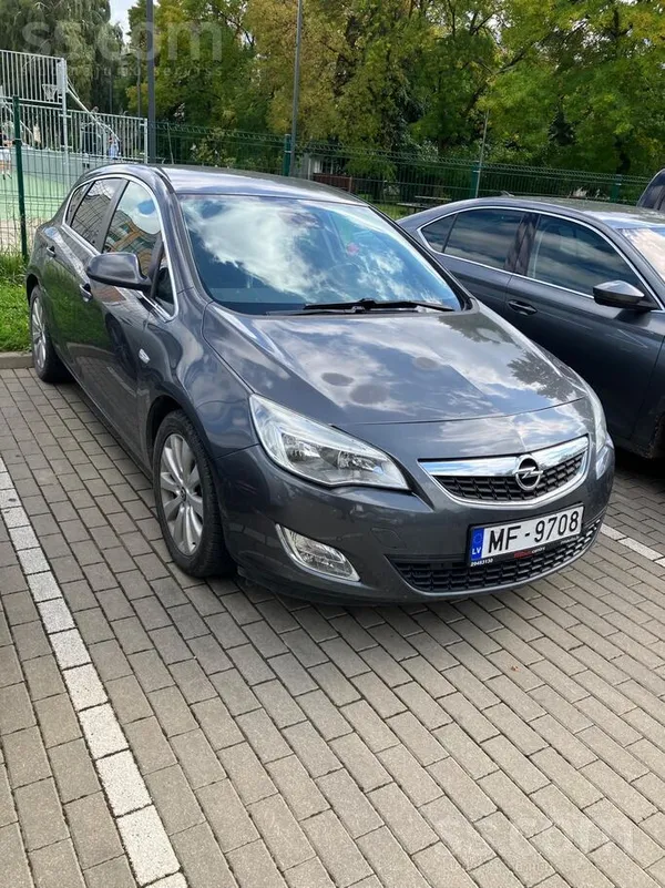 Opel Sakarā ar jauna auto iegādi ātrā realizācijas cena