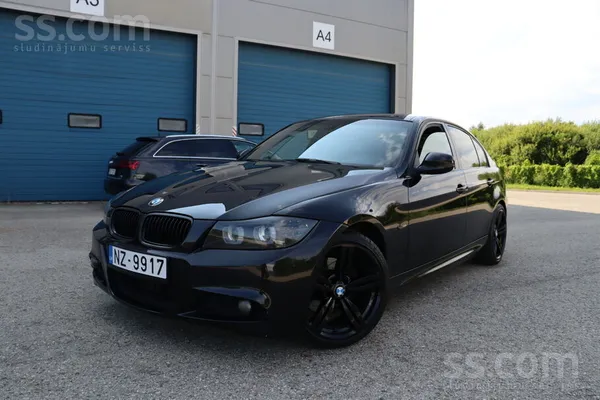 BMW 320