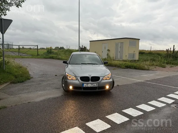 BMW Pardodu-mainu. BMW e60 2005 gada 2.5d 130kw m57. S