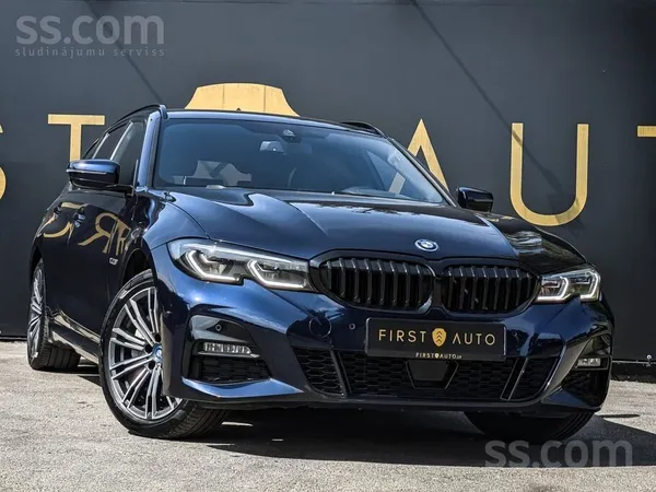 BMW 330