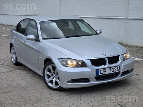 BMW 320