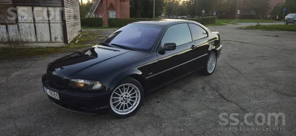 Pārdod sakarīgu E46 320Ci kupeju ar M52B20O1 motoru, 110kw, manuālā ātrumkār