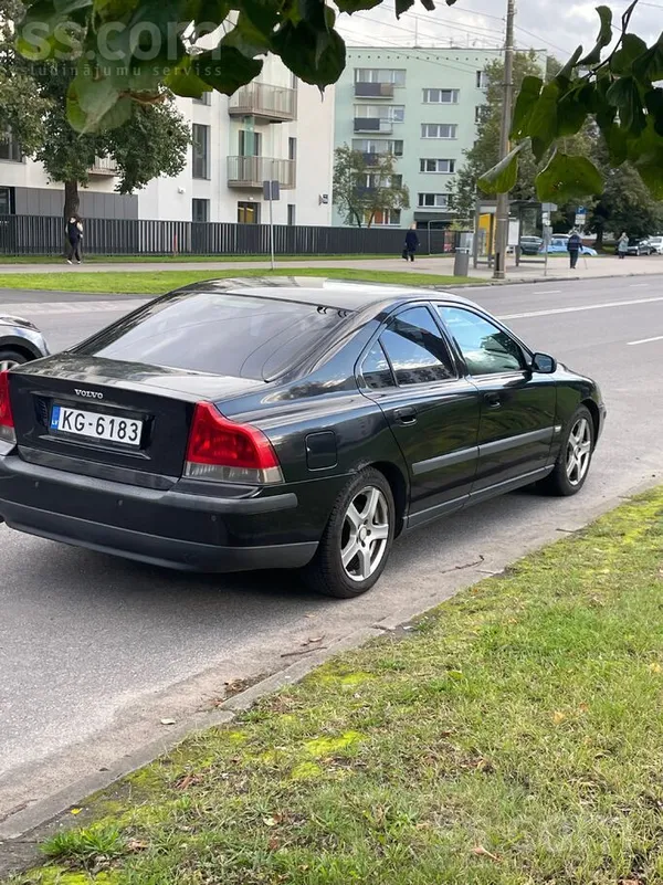 Volvo S60 2.4 D5 dīzelis 120 kW 2004. gads

Pārdodu Volvo S60 2.4 D5 dīzel