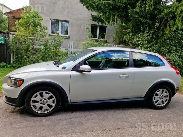 Volvo C30