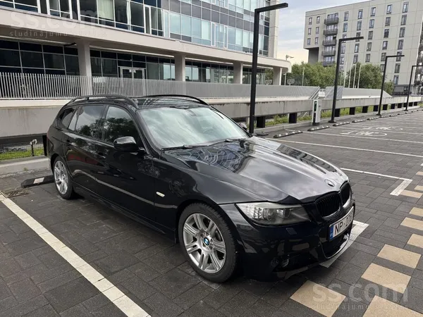 BMW 320