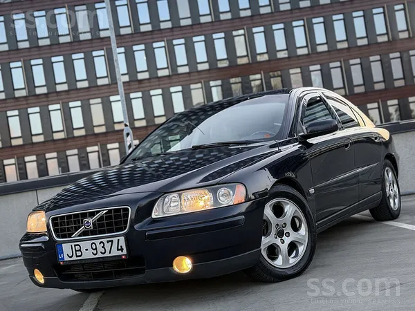 Volvo S60