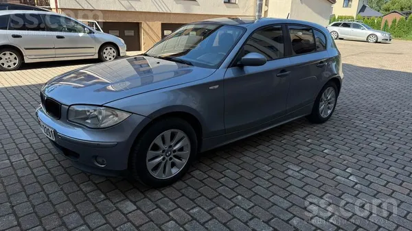 BMW 120