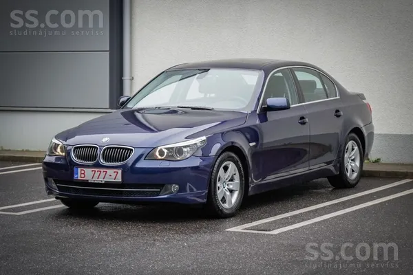 BMW 523
