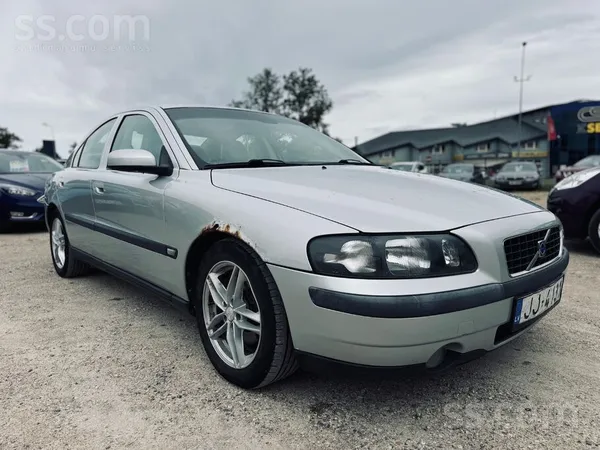 Volvo S60