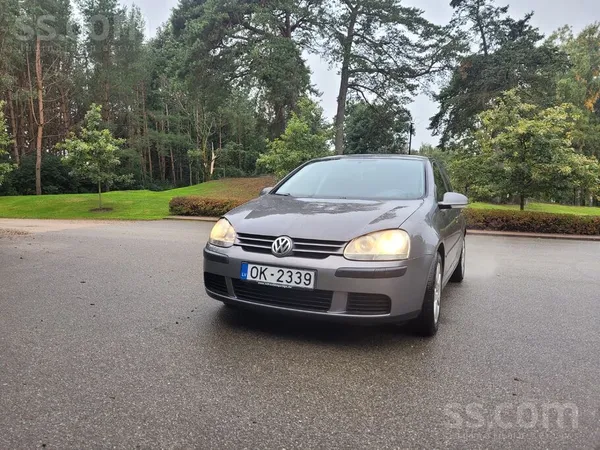 Volkswagen Tiek pārdots VW Golf labā tehniskā un vizuālā stāv