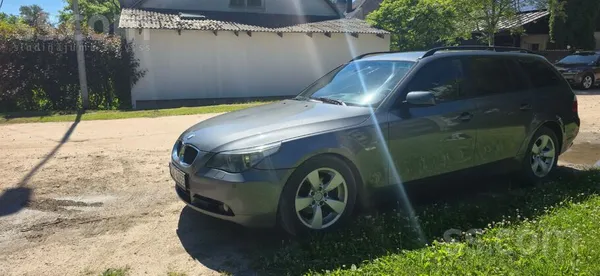 BMW 525