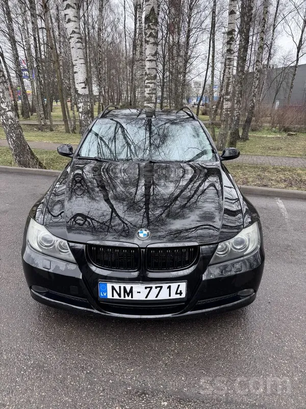 BMW 320