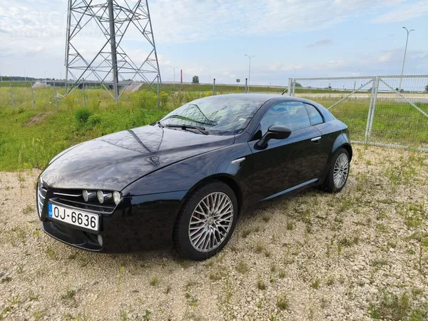 Alfa-Romeo Diemžēl jaunatne neko nesaprot no patiesām vērtībā