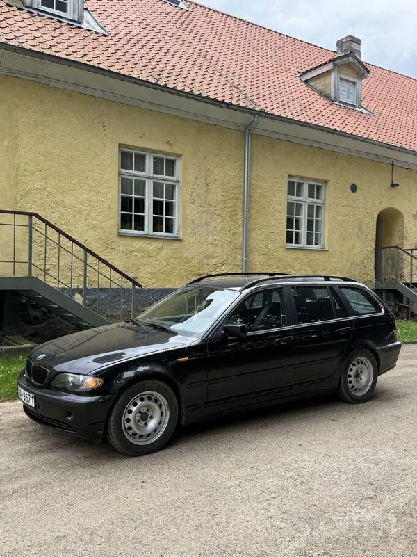 BMW 320