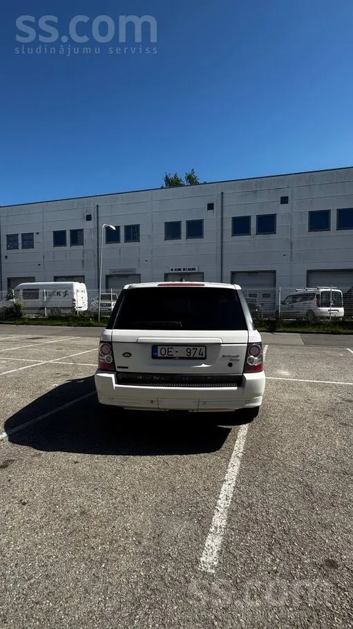 Land-Rover Range Rover Sport