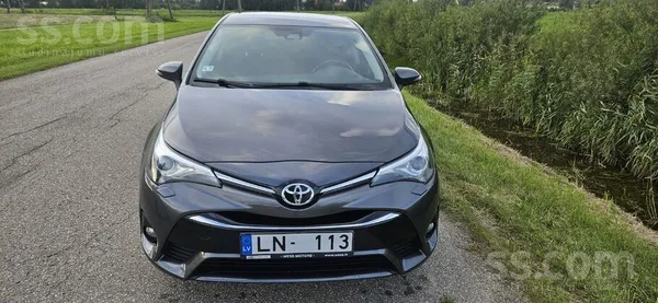 Toyota Avensis Active Plus komplektācijā. 

Pirkta pie oficiālā dīlera (Am