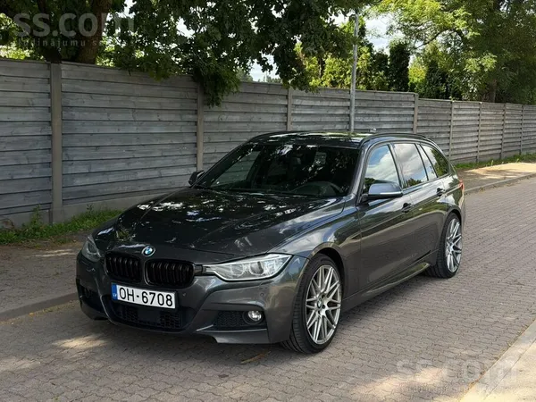 BMW 320