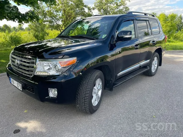 Toyota Land Cruiser