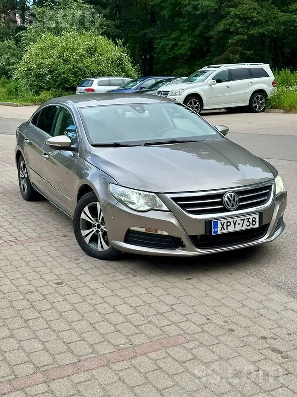 Pārdodu labu passat CC 2, 0 dīzelis 2009 gada masina laba stāvokli sēdies un