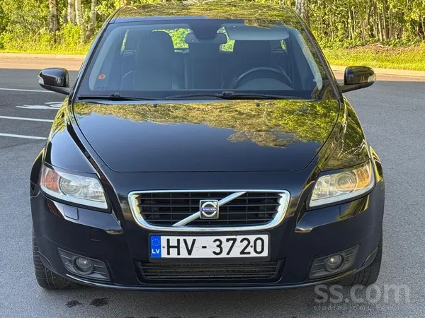 Volvo V50