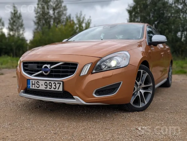 Volvo Pārdodam S60 R-dizains. Pilnā (summum) komplektāci