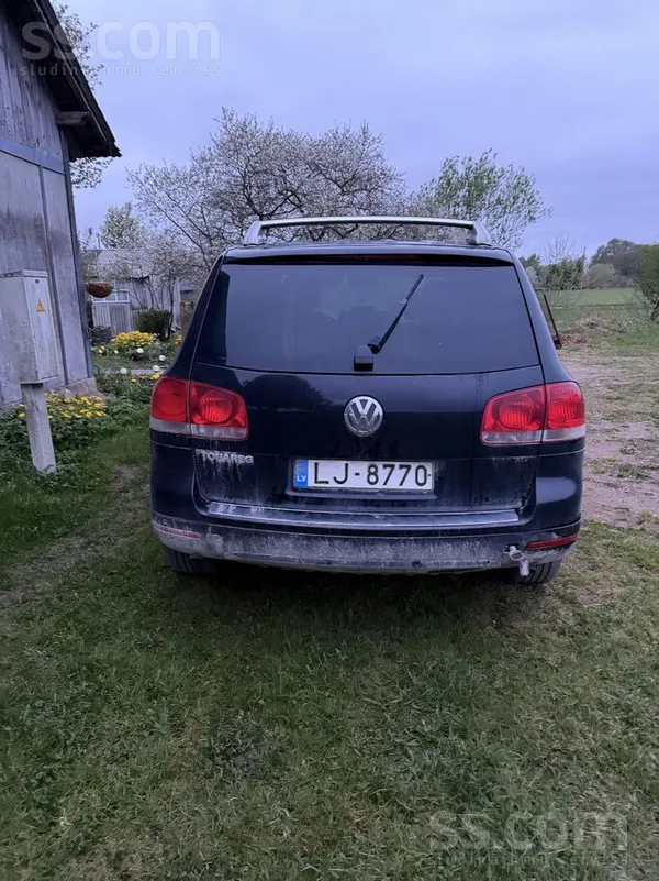 Volkswagen Touareg