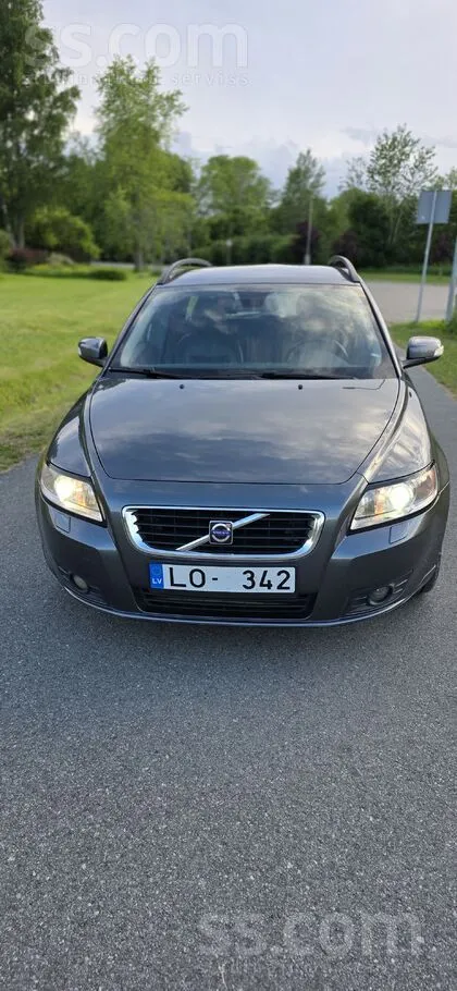 Volvo V50