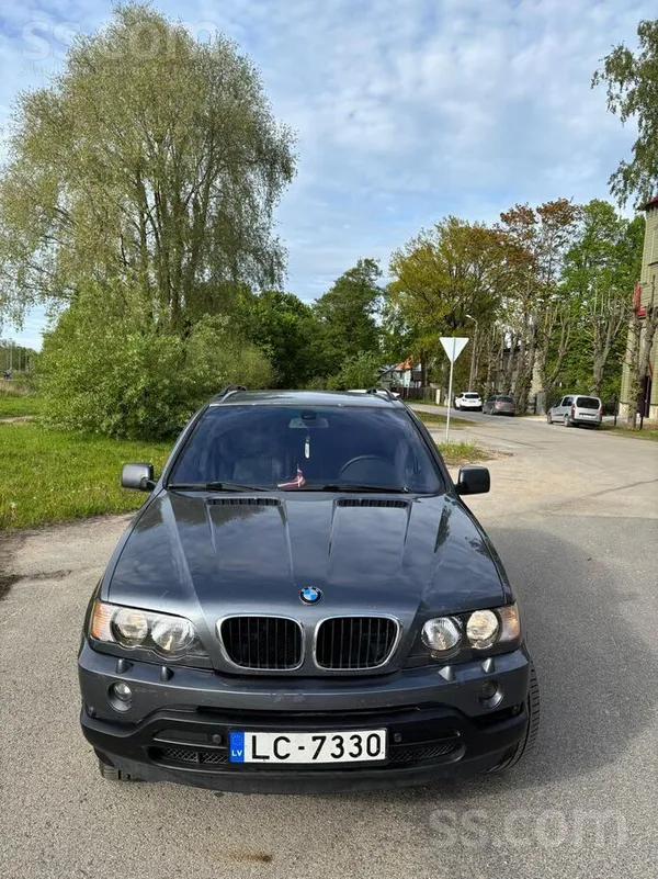 BMW X5