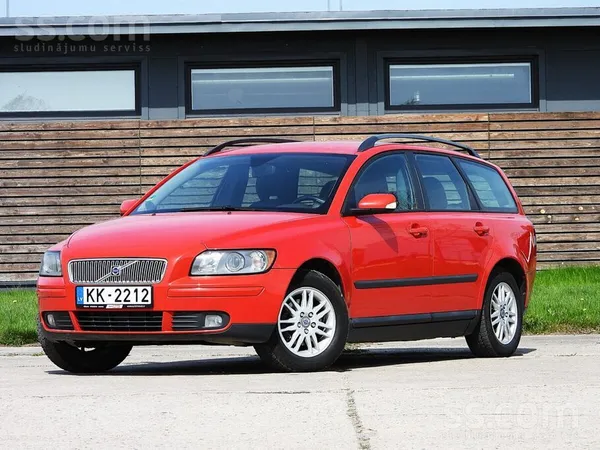 Volvo V50