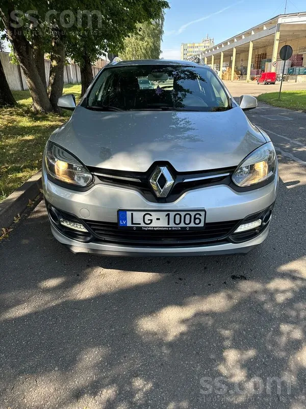 Renault 3200 Eur (Pvn iekļauts), atrodās Rīgā. 2014.gada R