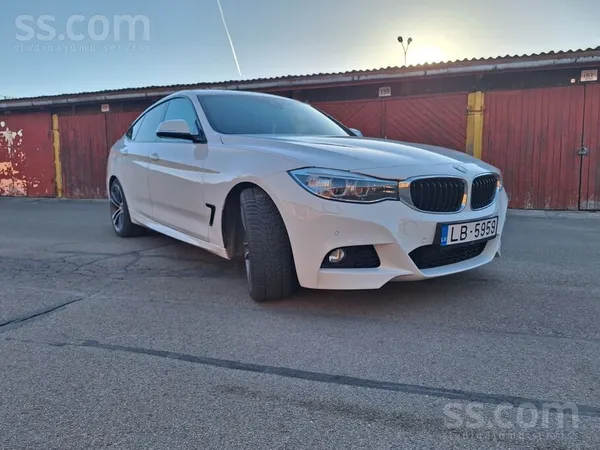 BMW 330