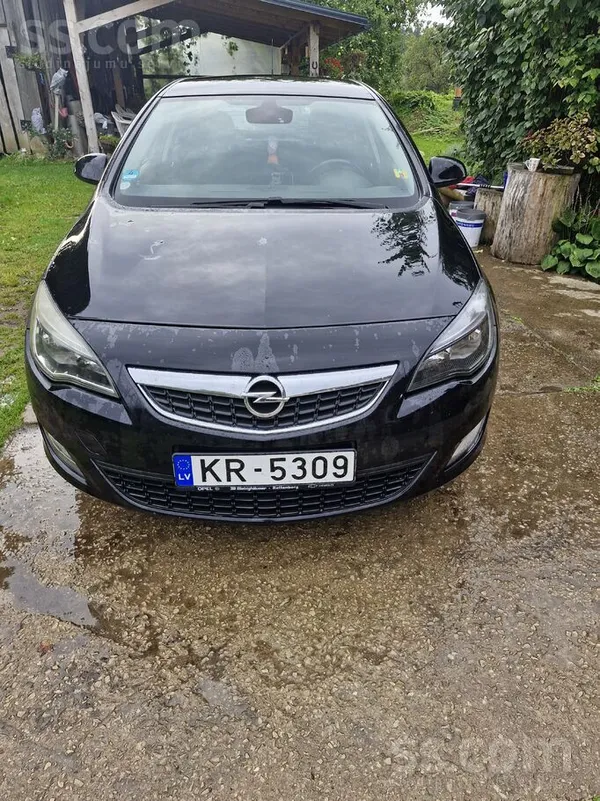 Opel Astra - 1