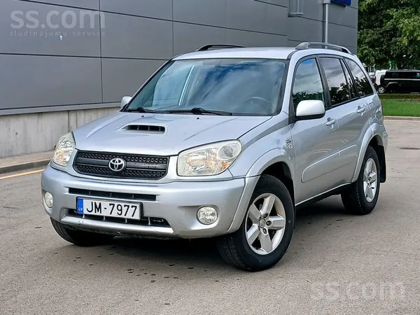 Toyota Rav4 2.0 D4D, 4x4, manuālā kārba. 