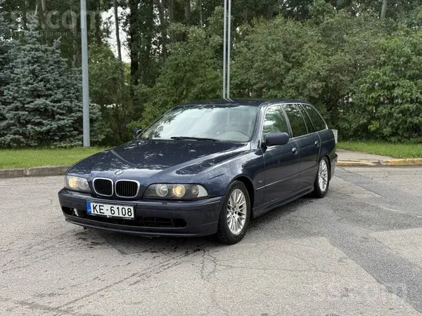 BMW 530
