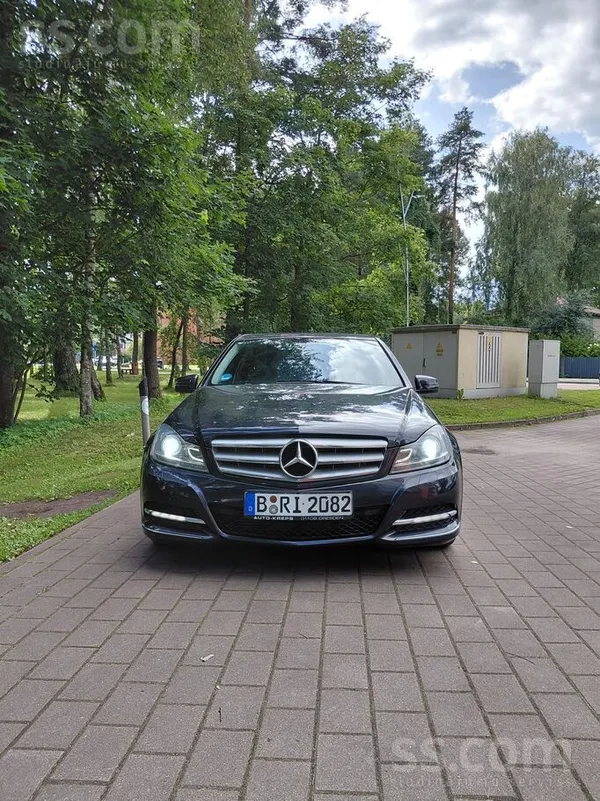 Mercedes C250