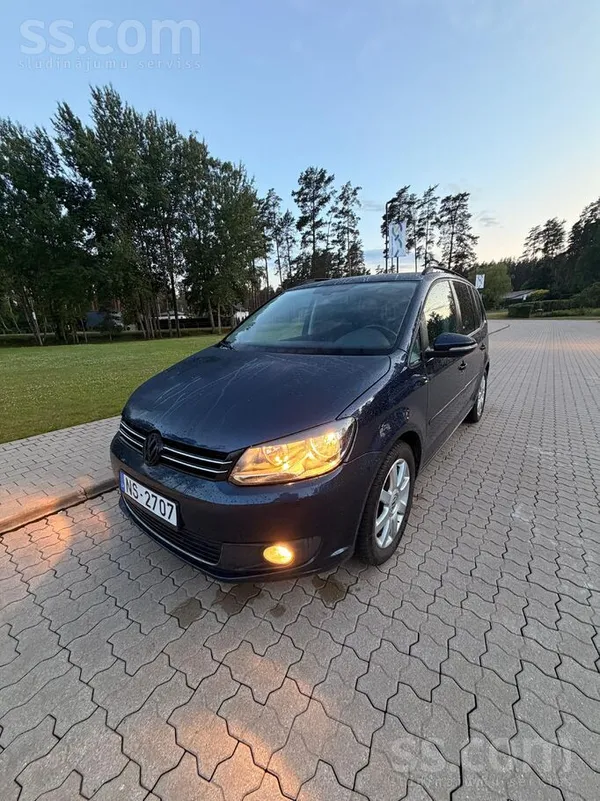 Volkswagen Pārdodam mūsu Touran, dīzelis, 7 sēdvietas, automā