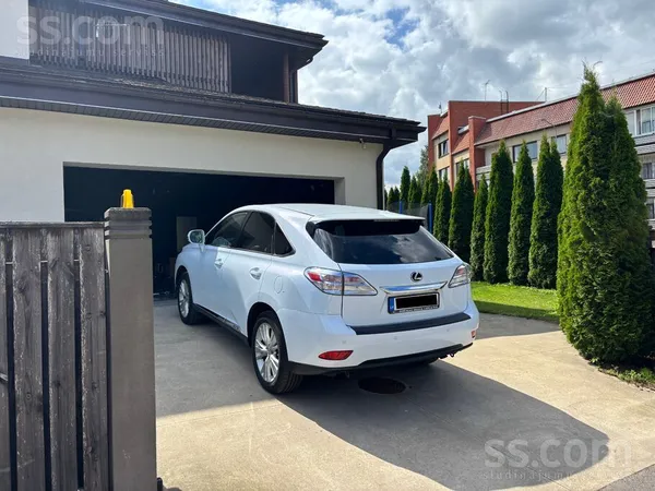 Lexus RX