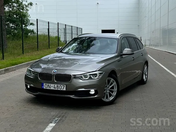 BMW 320