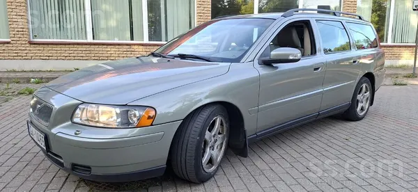 Volvo V70