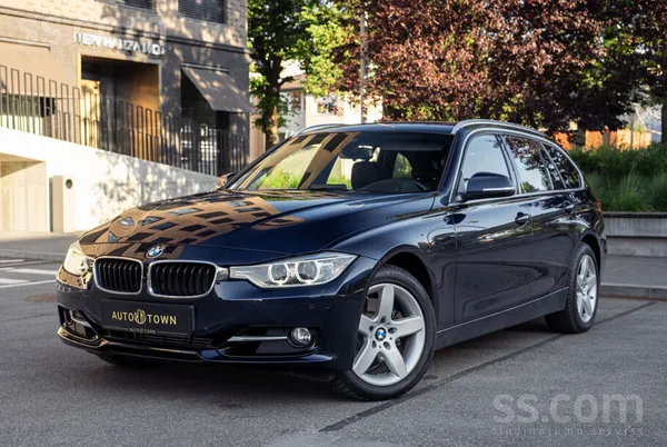 BMW 330