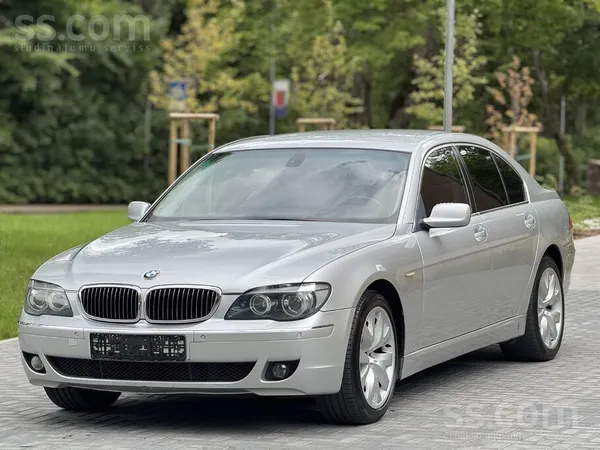 BMW 730