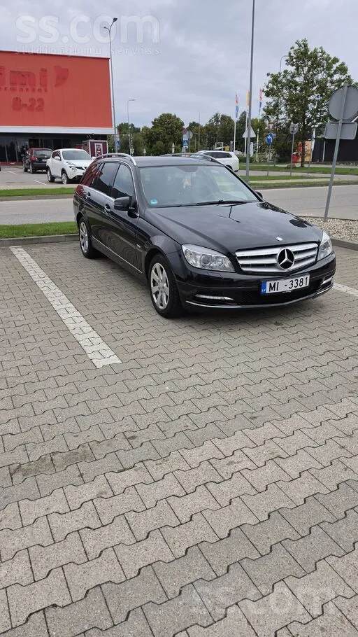 Mercedes Mercedes c250 4matic 150kw sodienas cena